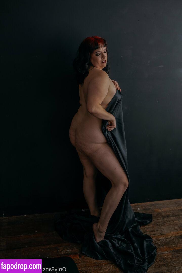 goth_traish / goth_tramp leak of nude photo #0021 from OnlyFans or Patreon