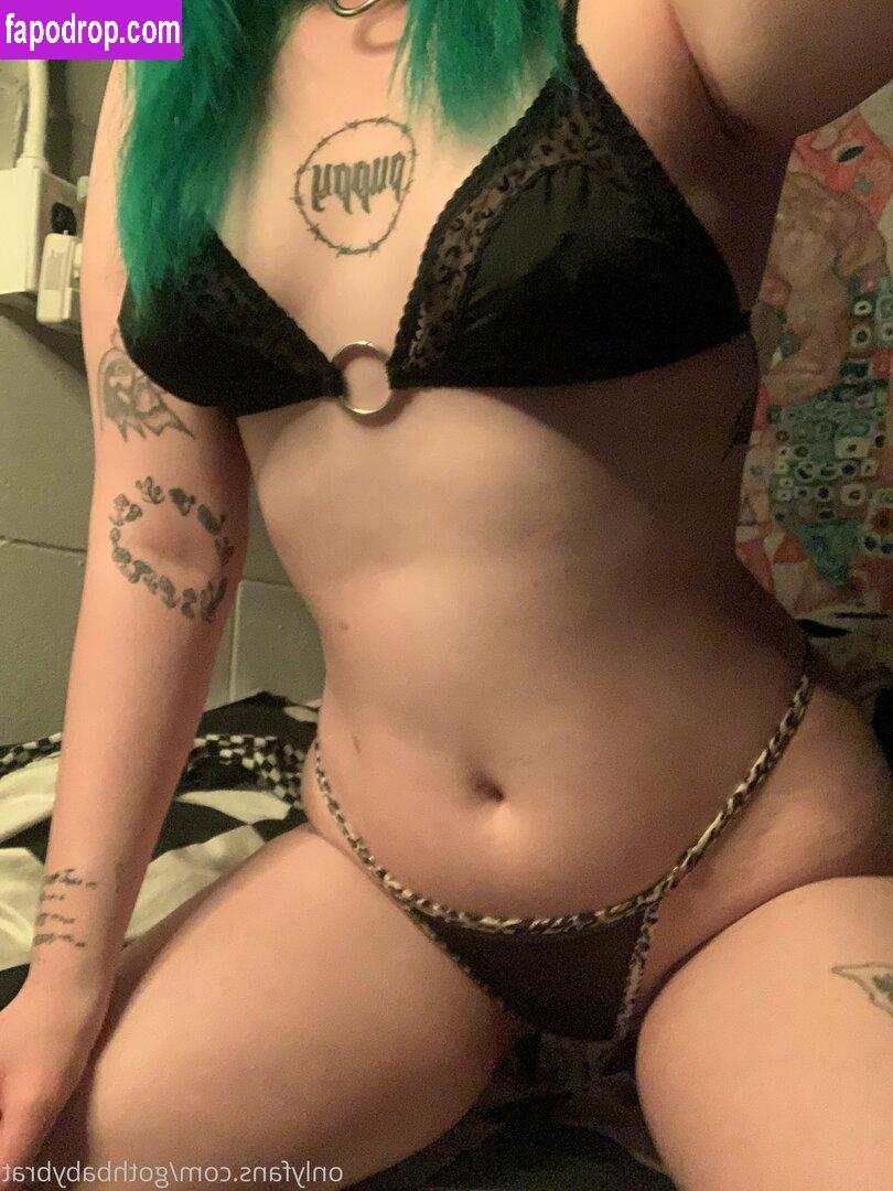 gothbabybrat / trashbabybrat666 leak of nude photo #0029 from OnlyFans or Patreon