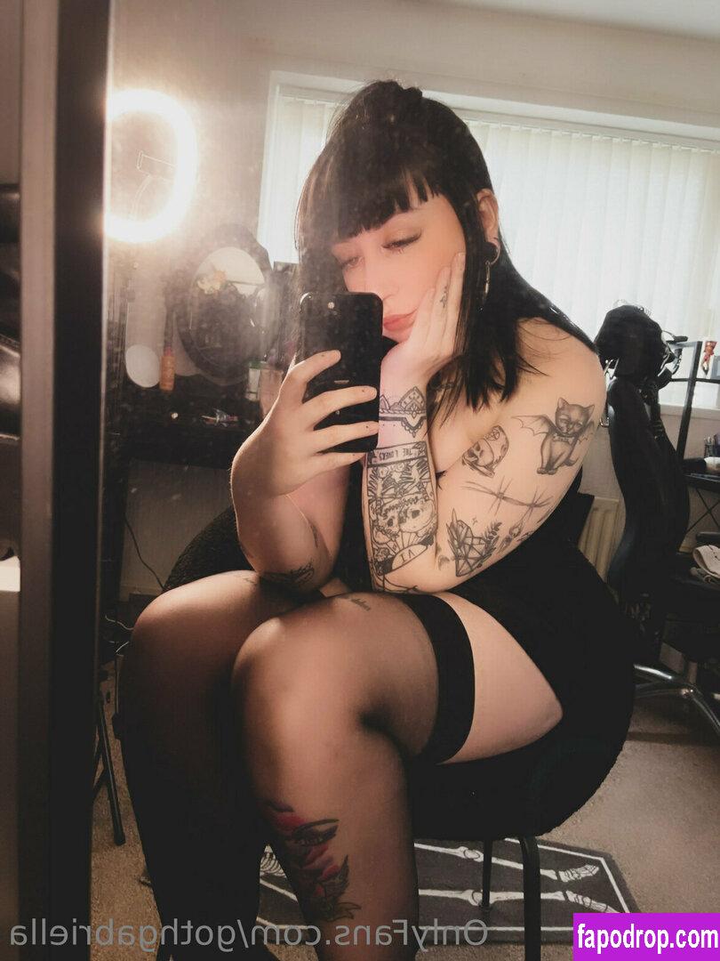 gothgabriella / gogogabriella leak of nude photo #0034 from OnlyFans or Patreon