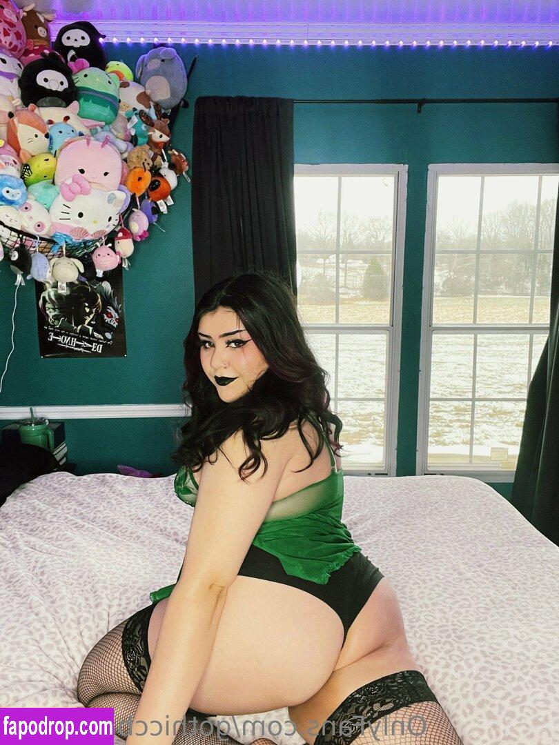 gothiccbabyyy13 / brieseyfbaby leak of nude photo #0126 from OnlyFans or Patreon