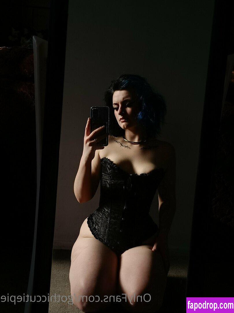 gothiccutiepie /  leak of nude photo #0058 from OnlyFans or Patreon