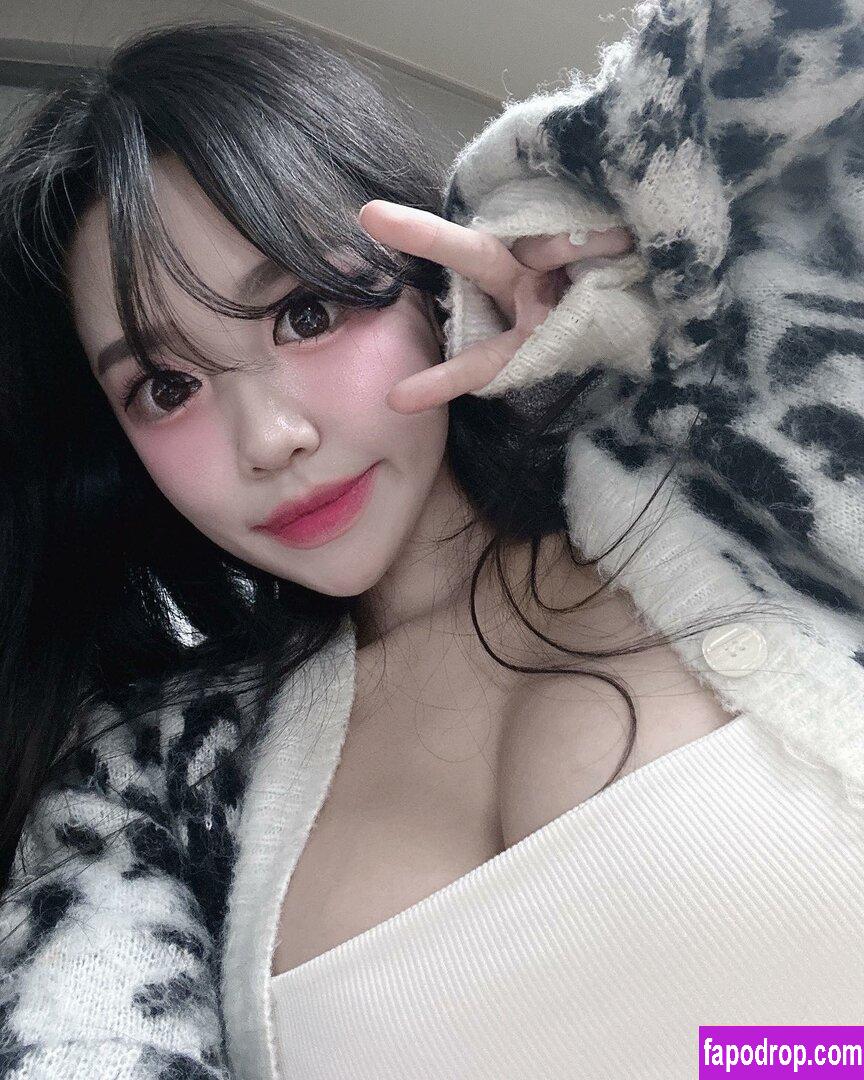 h___xee / 요니링 leak of nude photo #0003 from OnlyFans or Patreon