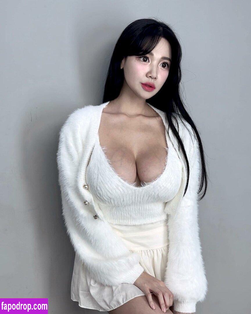 h___xee / 요니링 leak of nude photo #0019 from OnlyFans or Patreon