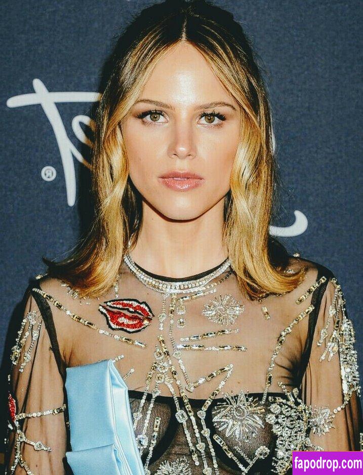 Halston Sage / halstonsage / oatmilkhuny слитое обнаженное фото #0079 с Онлифанс или Патреон