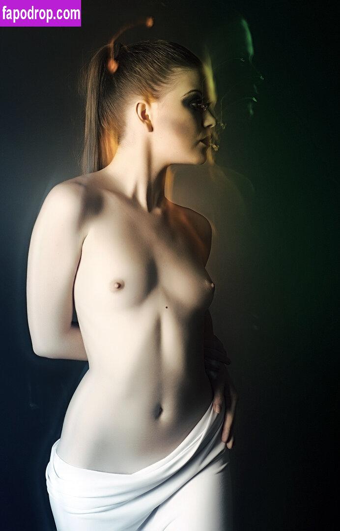 helen_frost / helenochka_moroz leak of nude photo #0025 from OnlyFans or Patreon