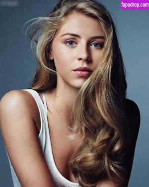 Hermione Corfield фото #0001