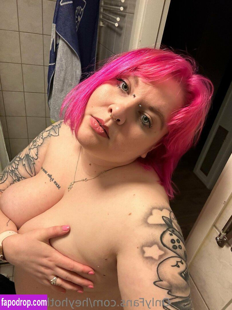 heyhotheidifree / heyheatherirene leak of nude photo #0028 from OnlyFans or Patreon