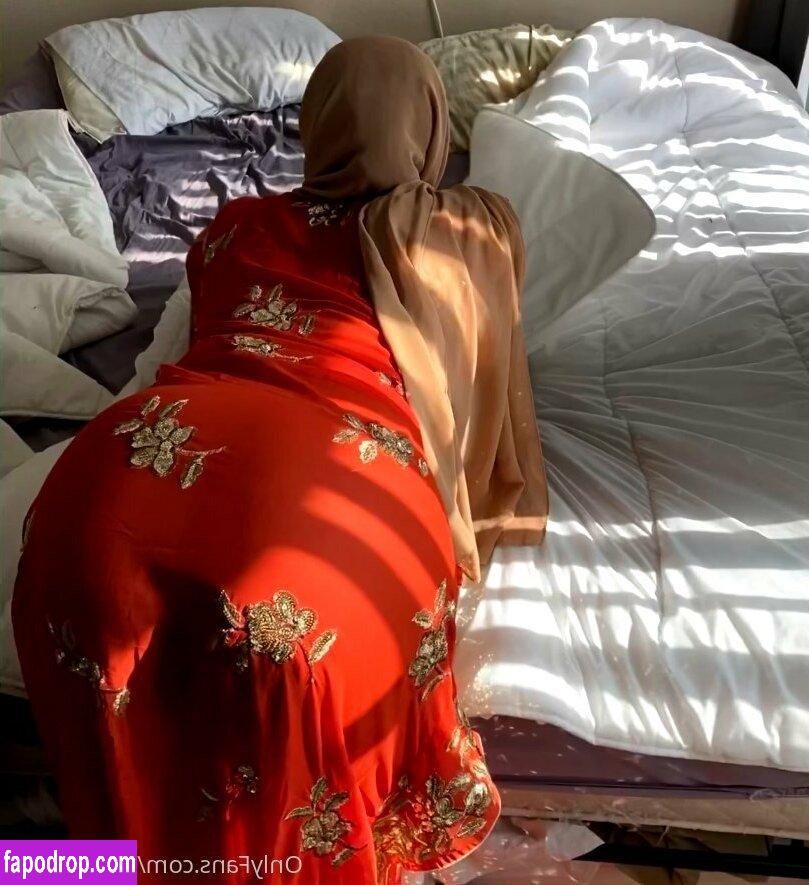 hijabibambi /  leak of nude photo #0002 from OnlyFans or Patreon