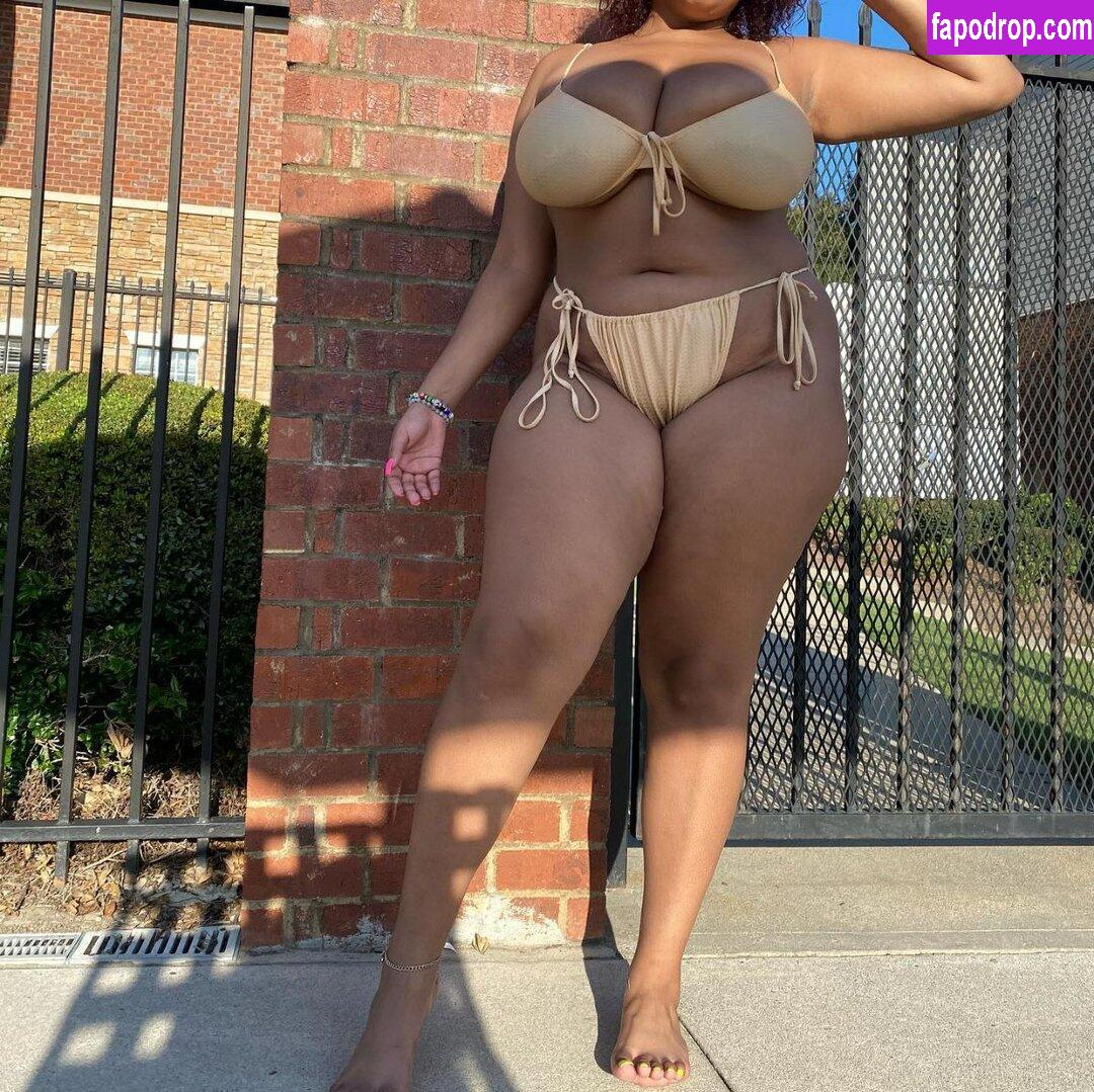 Holly B / bigbankhb / hbbvalentine / hollyyhills leak of nude photo #0075 from OnlyFans or Patreon