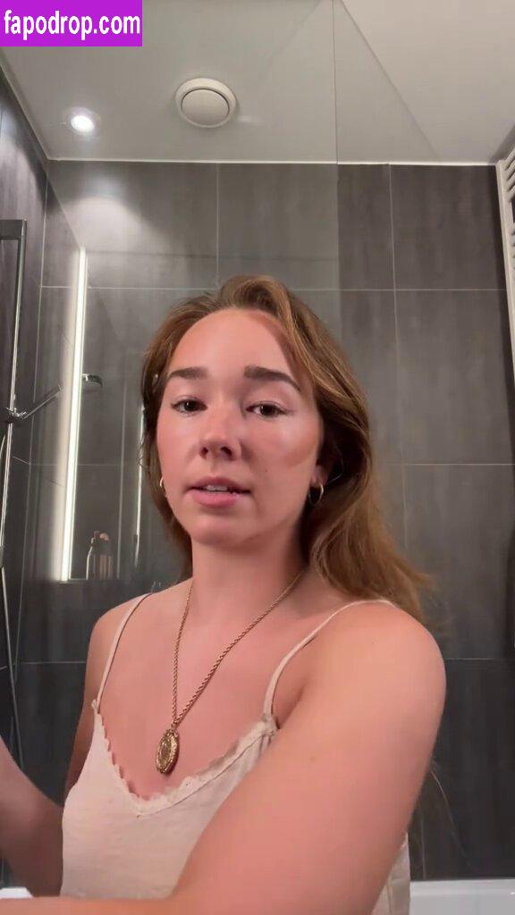 Holly Taylor / actress / holly_taylor / hollytaylor97 / lilydarling leak of nude photo #0044 from OnlyFans or Patreon