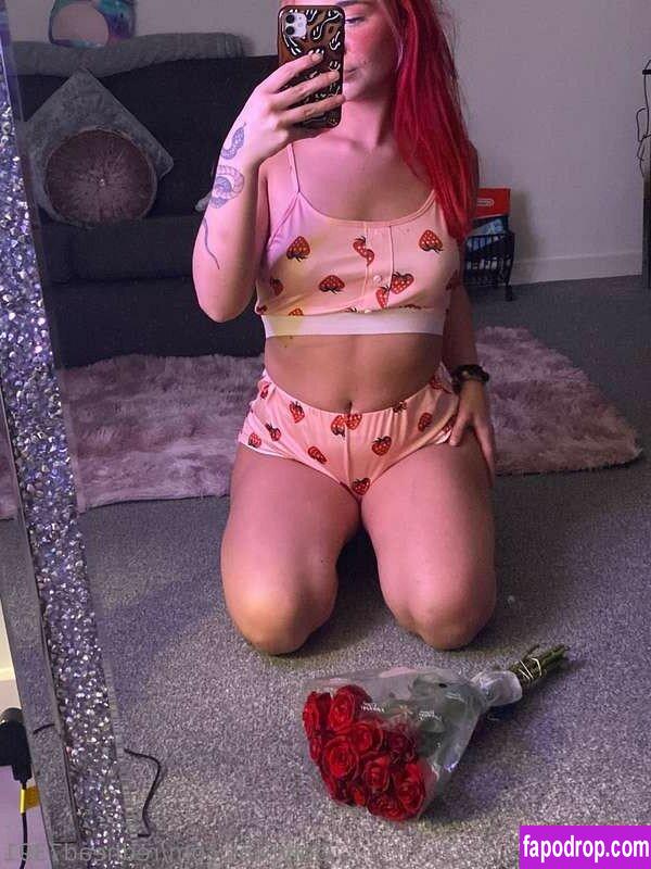 hollyscott77 / hollyscott_xox / redhead7391 leak of nude photo #0040 from OnlyFans or Patreon