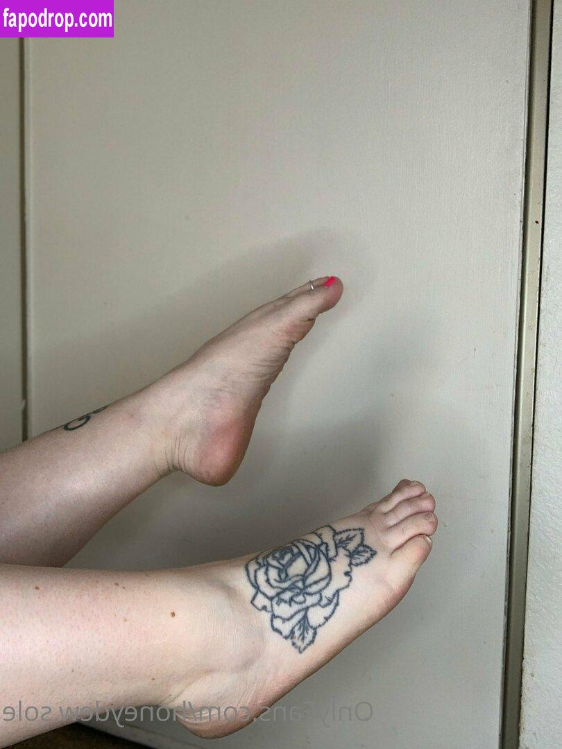 honeydew.sole / toes.for.souls leak of nude photo #0019 from OnlyFans or Patreon