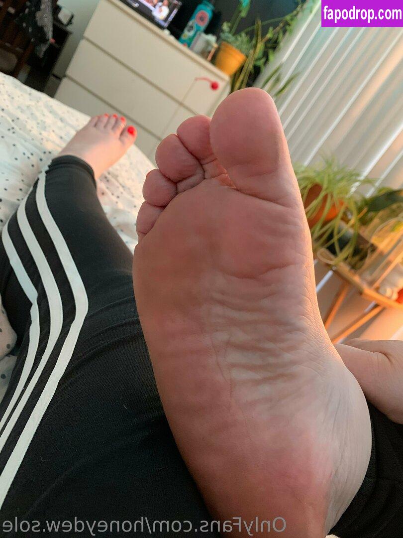 honeydew.sole / toes.for.souls leak of nude photo #0032 from OnlyFans or Patreon