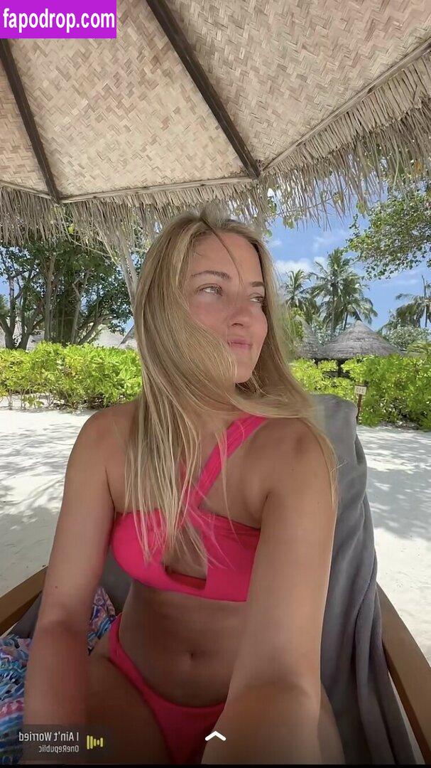 iJustine / Justine Ezarik leak of nude photo #0098 from OnlyFans or Patreon