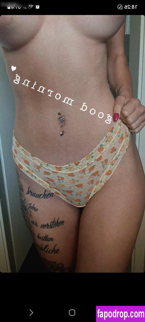 InkedCatmom /  слитое обнаженное фото #0038 с Онлифанс или Патреон