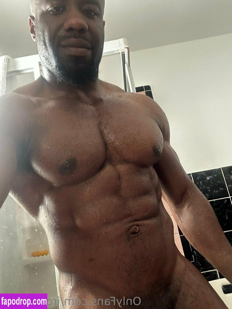 ironmocha / love_icemocha leak of nude photo #0003 from OnlyFans or Patreon