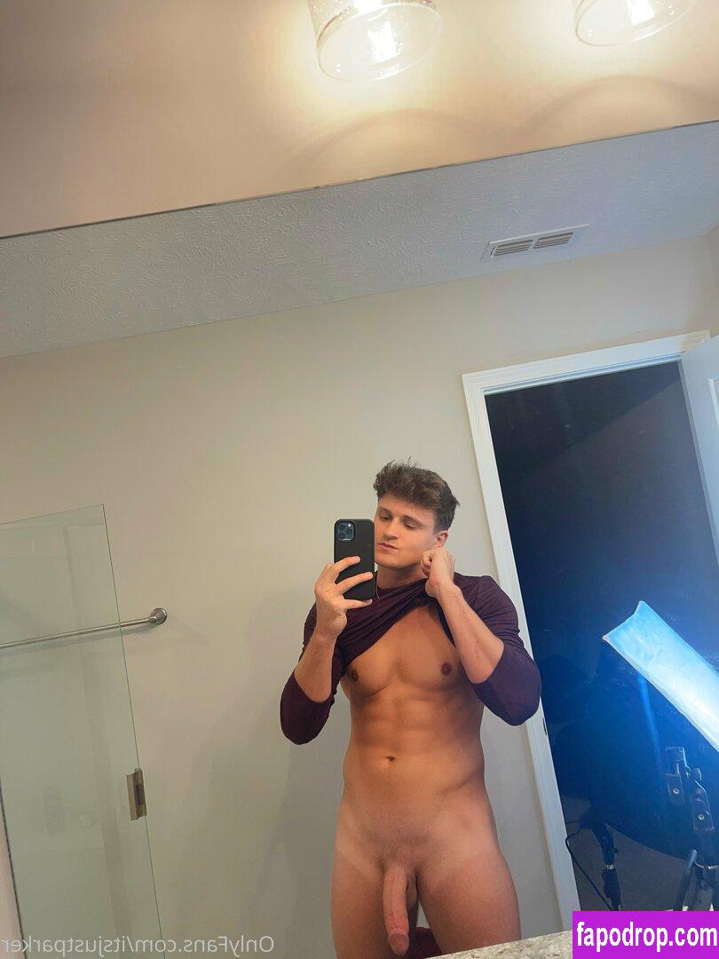 itsjustparker /  leak of nude photo #0023 from OnlyFans or Patreon