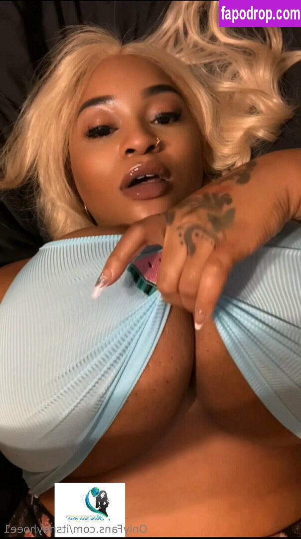 itsnayhoee1 / itsnayhoee__ leak of nude photo #0051 from OnlyFans or Patreon