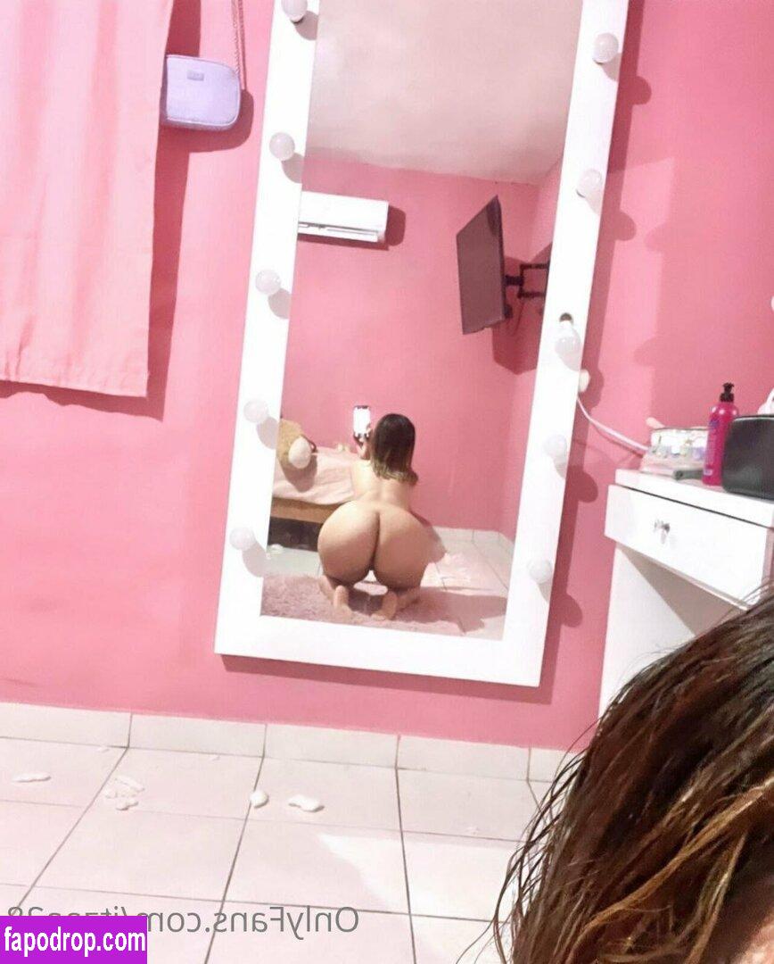 itzaa28 / https: / ittza_bb / weareitza leak of nude photo #0029 from OnlyFans or Patreon