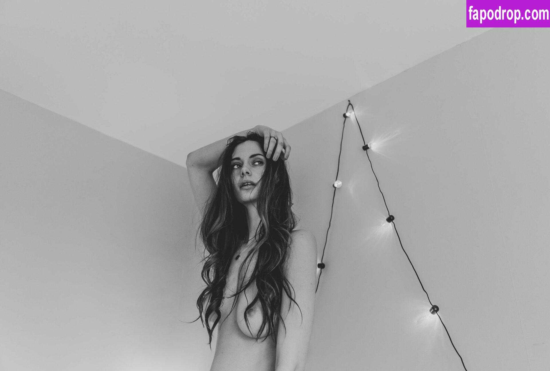 Jenny Rose Fisher / paleenglishrose leak of nude photo #0006 from OnlyFans or Patreon