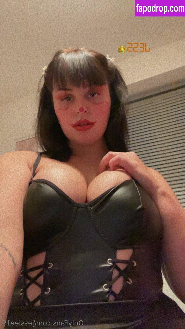 jessiee19 /  leak of nude photo #0102 from OnlyFans or Patreon