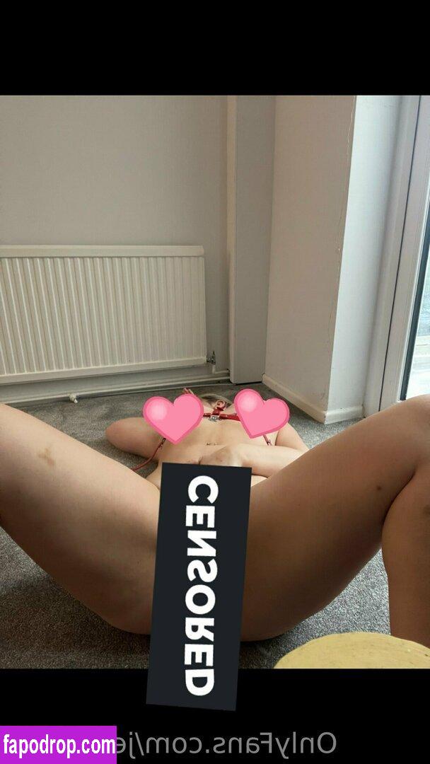 jessiee19 /  leak of nude photo #0111 from OnlyFans or Patreon