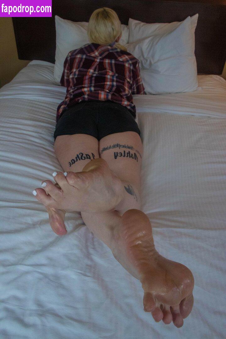 Joey's Feet Girls / bubbybombs / joeysfeetgirls leak of nude photo #0236 from OnlyFans or Patreon
