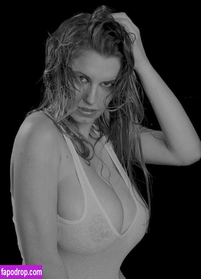 Ju Luz / eeirinha / ju_aautentica / jumiranda leak of nude photo #0082 from OnlyFans or Patreon