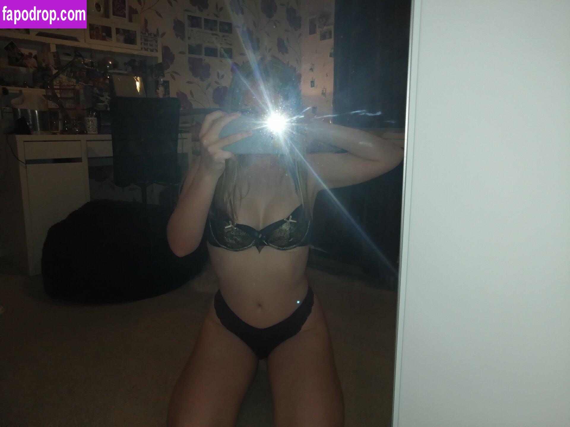 justanuptowngirl / alexandraandnyc / justanothergirl89 leak of nude photo #0069 from OnlyFans or Patreon