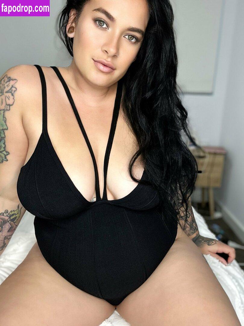 justyouraveragemum_x / oitslicious leak of nude photo #0214 from OnlyFans or Patreon