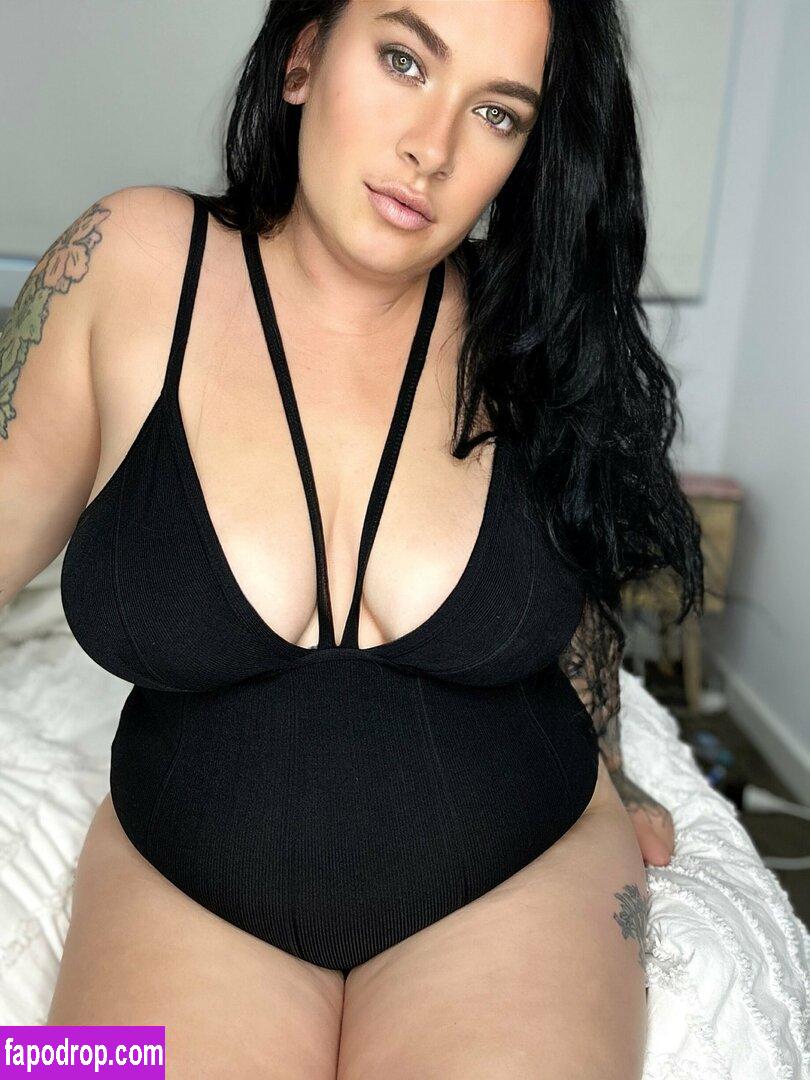 justyouraveragemum_x / oitslicious leak of nude photo #0216 from OnlyFans or Patreon