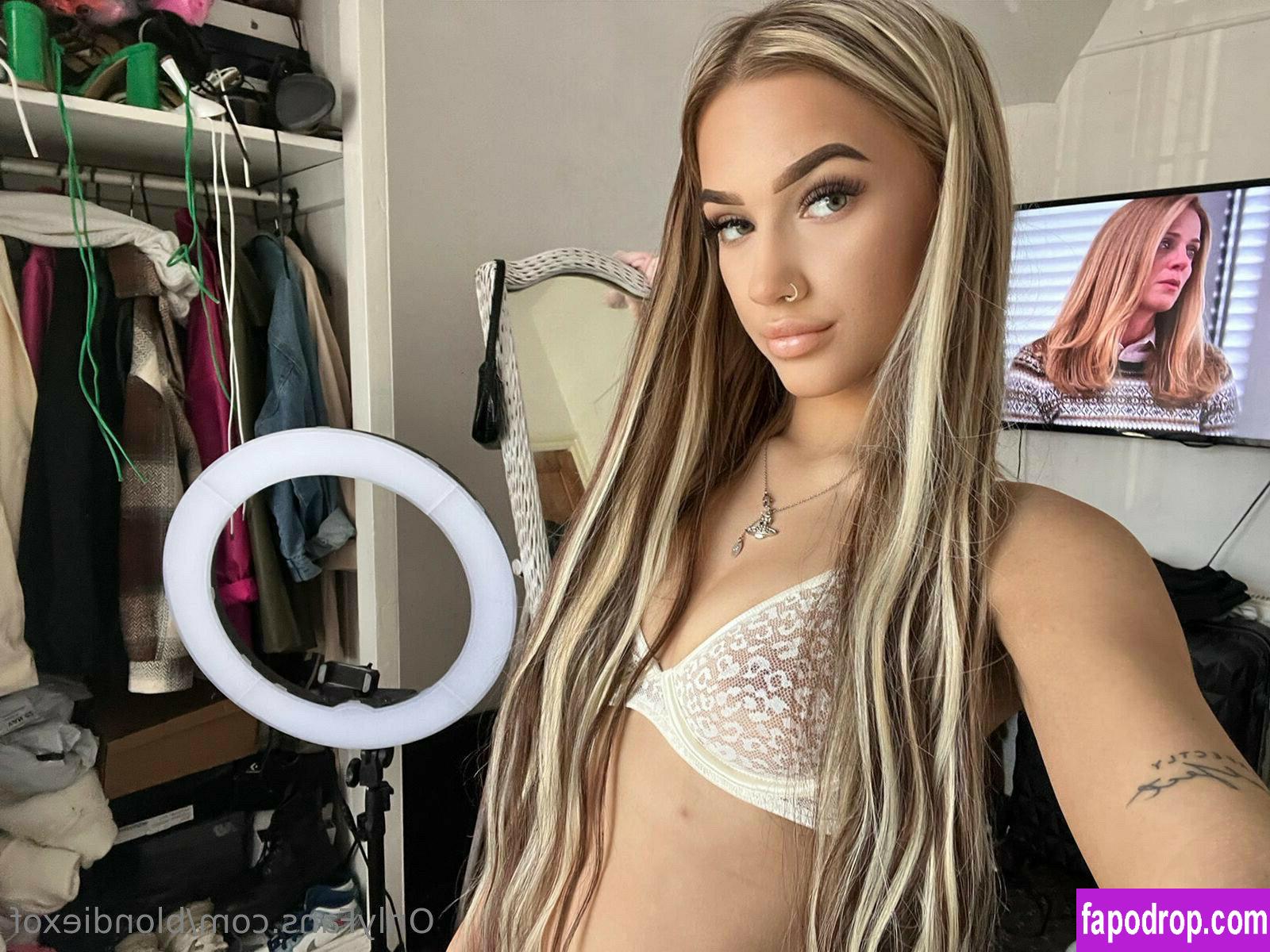 jxliaax / blondiexof / jxliax leak of nude photo #0004 from OnlyFans or Patreon