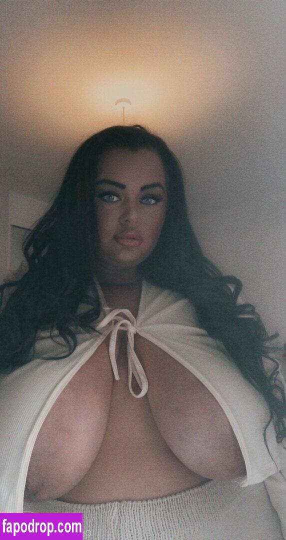 Karla / Curvy_kb / curvykb / kbbackup_xx leak of nude photo #0009 from OnlyFans or Patreon