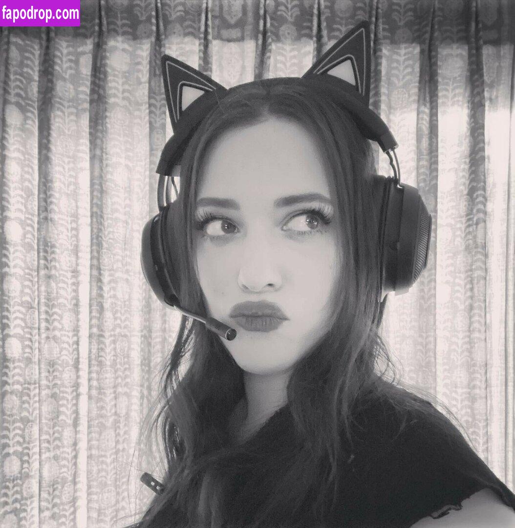 Kat Dennings / OfficialKat / katdenningsss leak of nude photo #0100 from OnlyFans or Patreon