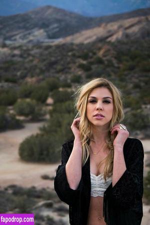 Kate Mansi photo #0013