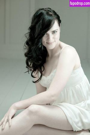 Katie McGrath photo #0046