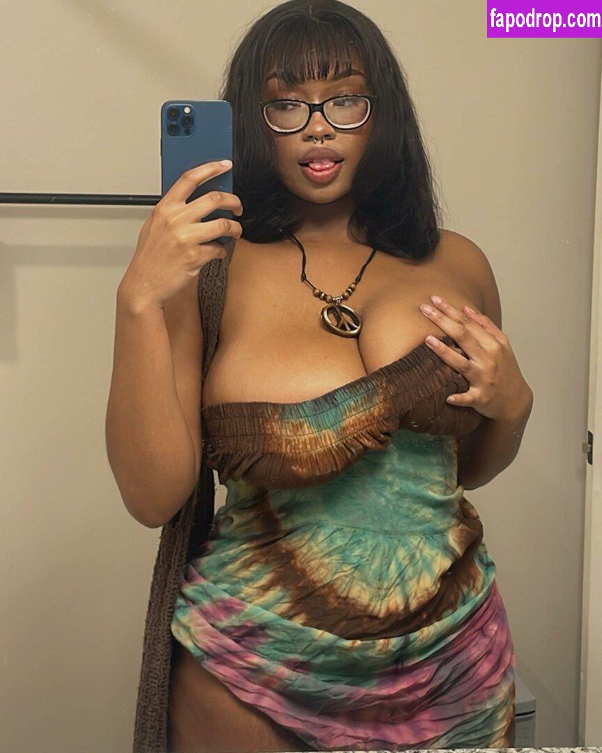 kcurieuse / kicaaw leak of nude photo #0002 from OnlyFans or Patreon