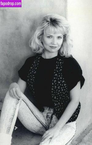 Kelli Maroney фото #0001