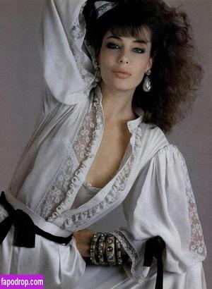 Kelly LeBrock фото #0015