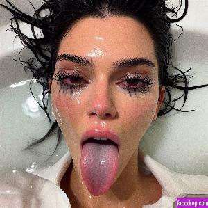 Kendall Jenner Ai Porn слив #0033