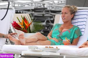 Kendra Wilkinson photo #0152