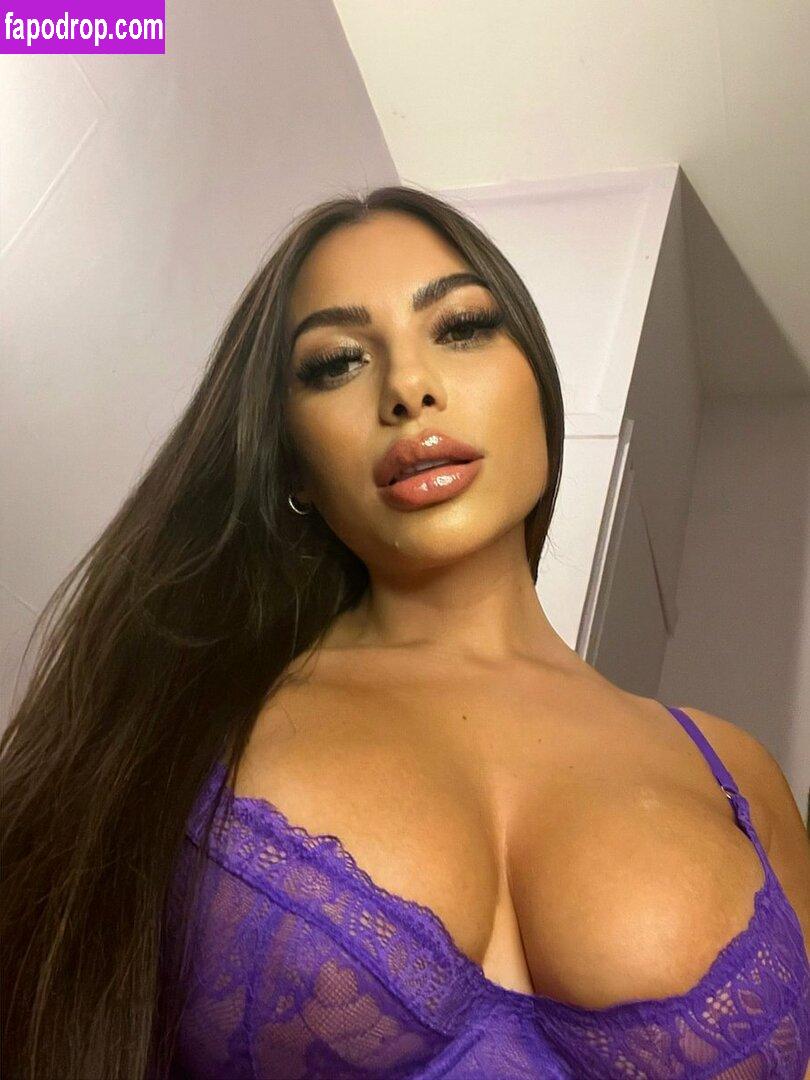 kenza01 / _christinakc / _kenza00 leak of nude photo #0040 from OnlyFans or Patreon