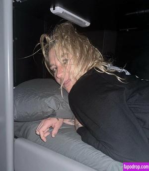 Kesha photo #0042