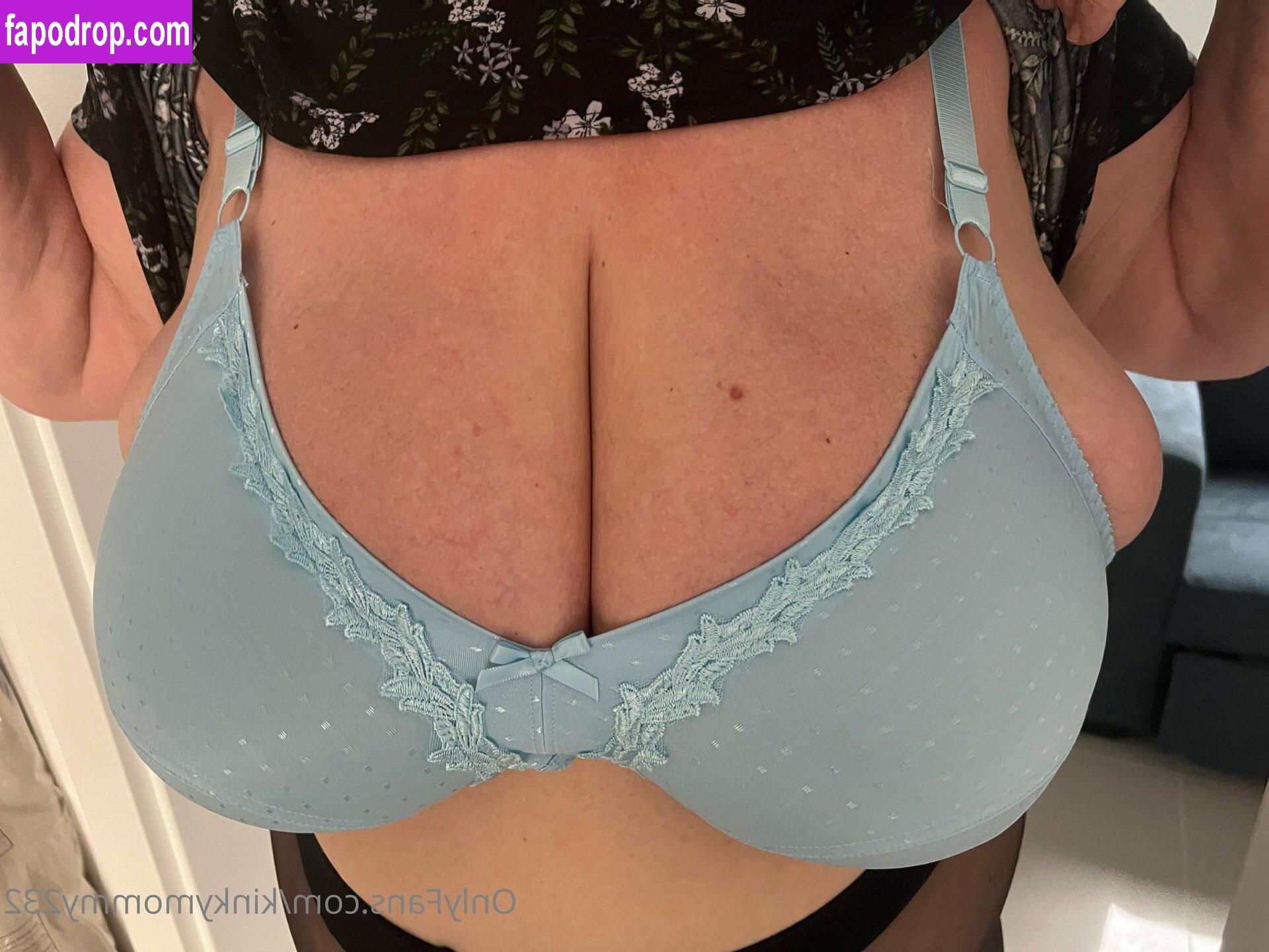 kinkymommy232 / kinky.mommy2 leak of nude photo #0004 from OnlyFans or Patreon