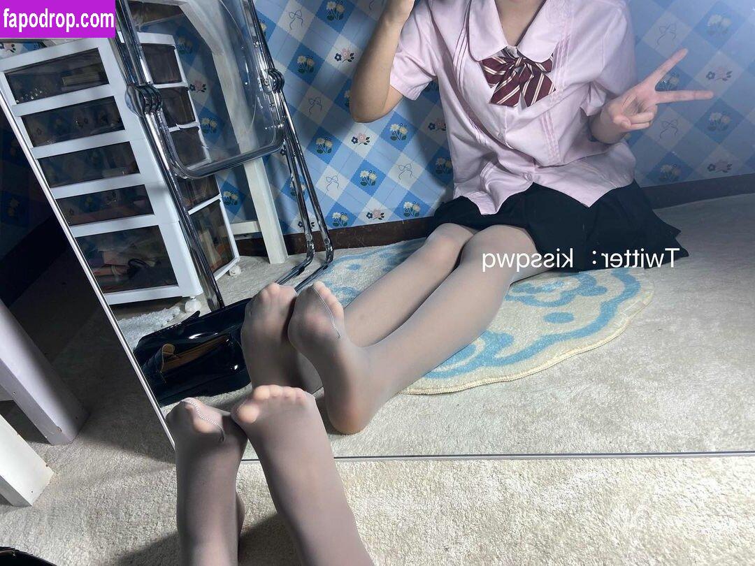 KissQwQ / ovochhh / 恋桔癖 / 桔 leak of nude photo #0007 from OnlyFans or Patreon