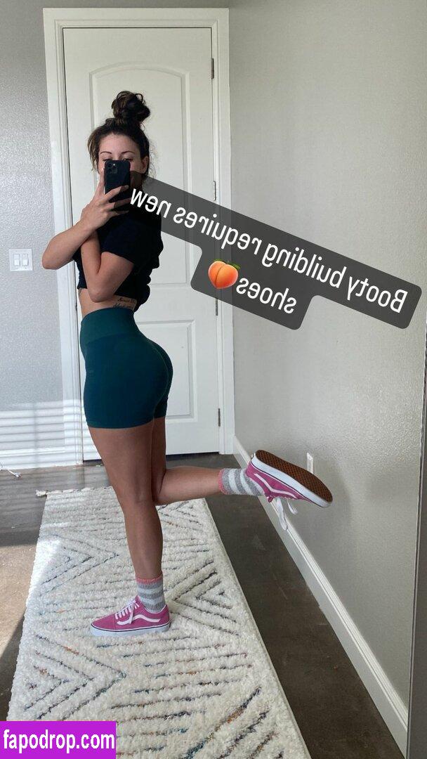 Kitchenwifi / luisaofit leak of nude photo #0017 from OnlyFans or Patreon