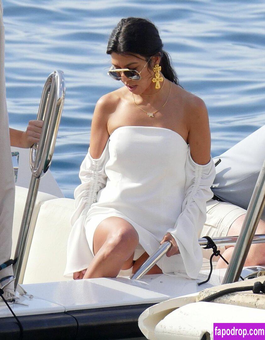 Kourtney Kardashian / kourtneykardash leak of nude photo #0052 from OnlyFans or Patreon