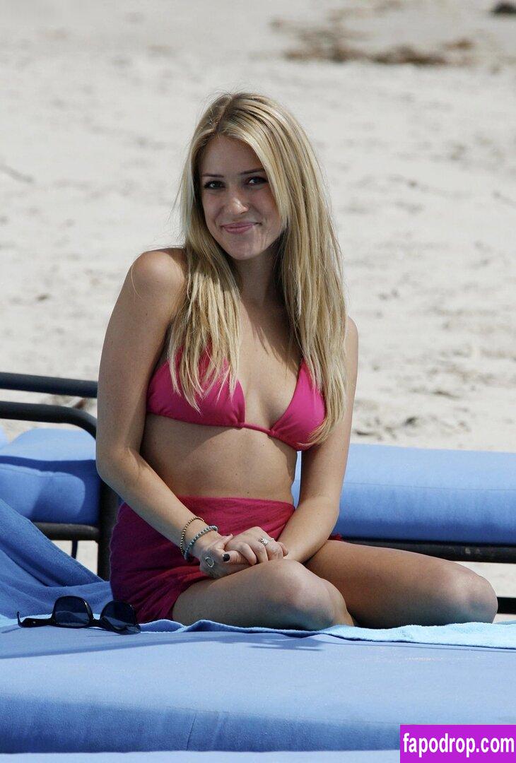 Kristin Cavallari / kristincavallari слитое обнаженное фото #0220 с Онлифанс или Патреон