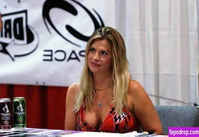 Kristy Swanson / kristyswansonxo слитое обнаженное фото #0009 с Онлифанс или Патреон