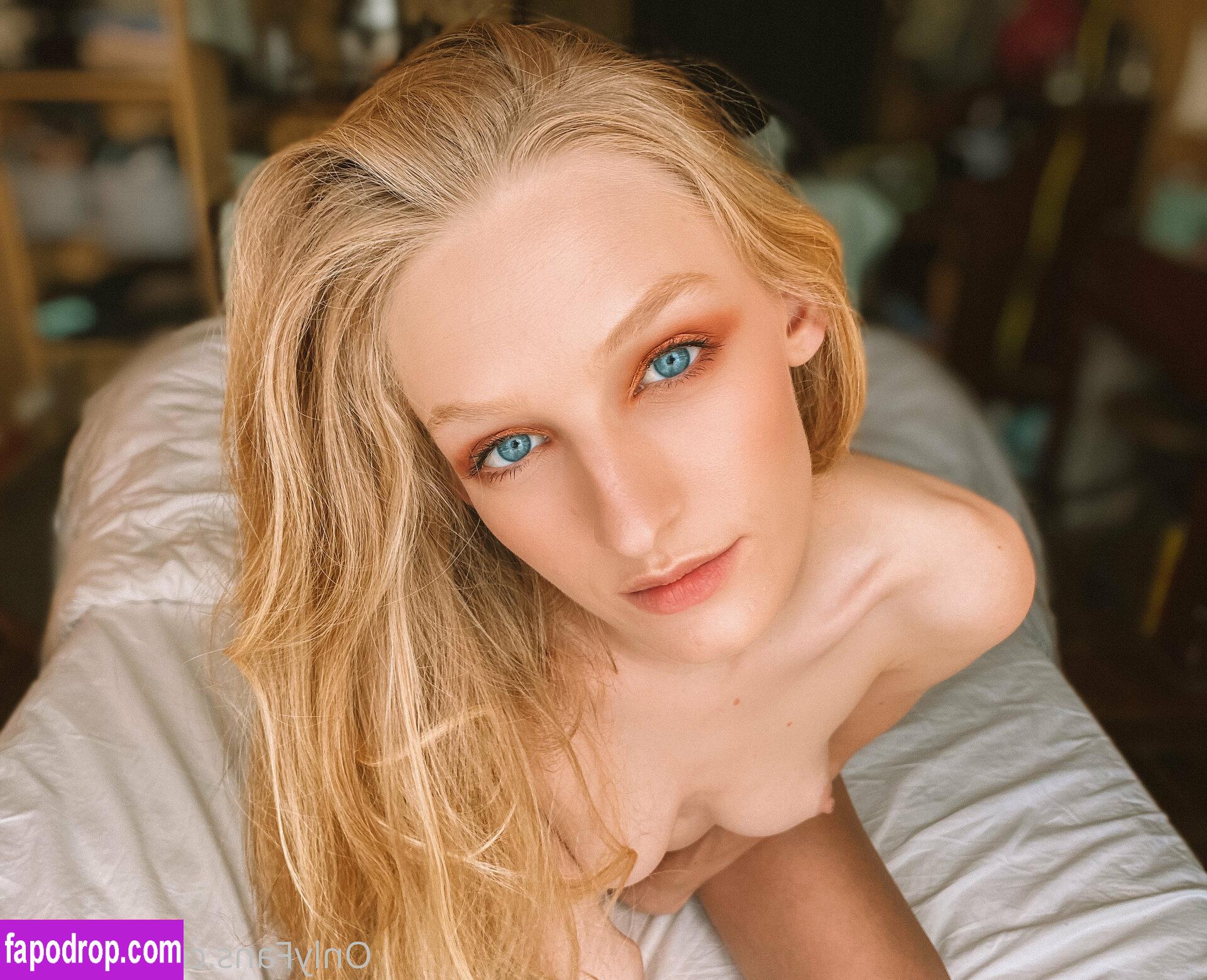 kwgirlx leak of nude photo #0065 from OnlyFans or Patreon